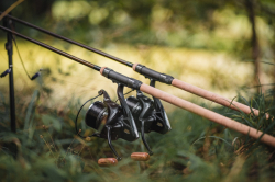 Giants fishing Naviják Deluxe Reel FD 9000 + cívka 9000 ZDARMA!