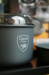 Giants fishing Sada nádobí s konvičkou 3 Piece Pan & Kettle Set