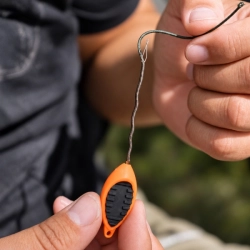 Giants fishing Provlékač na olověnou šňůrku Diamond Shaped Threader 