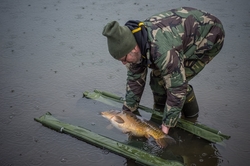 Vážící sak Wychwood Floating Weigh Sling