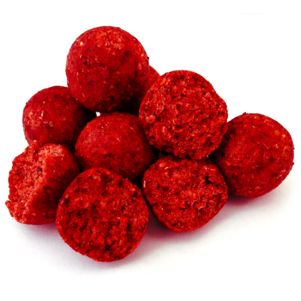 Magic Wolf zakrmovací boilies Jahoda 5kg/20mm