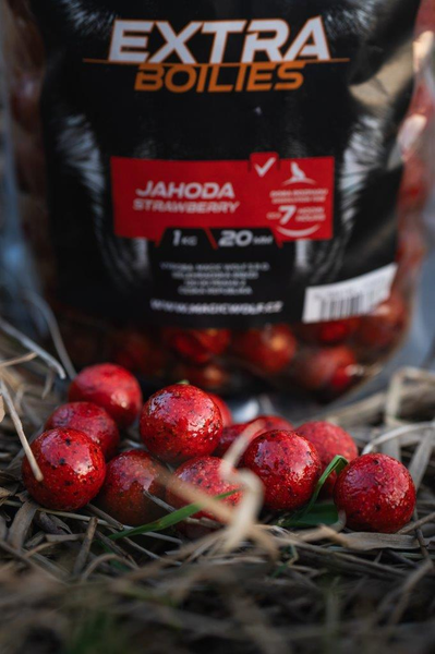Magic Wolf Extra Boilies 1 kg / 20 mm