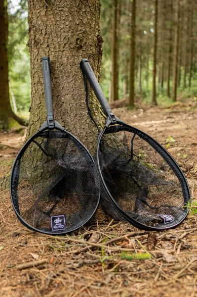 Giants fishing Plovoucí podběrák s pogumovanou síťkou Deluxe Rubber Float M 45x35cm 