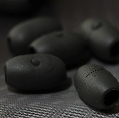 Gardner Zátěž na háček Covert Tungsten QC Hook Swivel Hinge Beads, 8ks, vel.8mm x 4,8mm